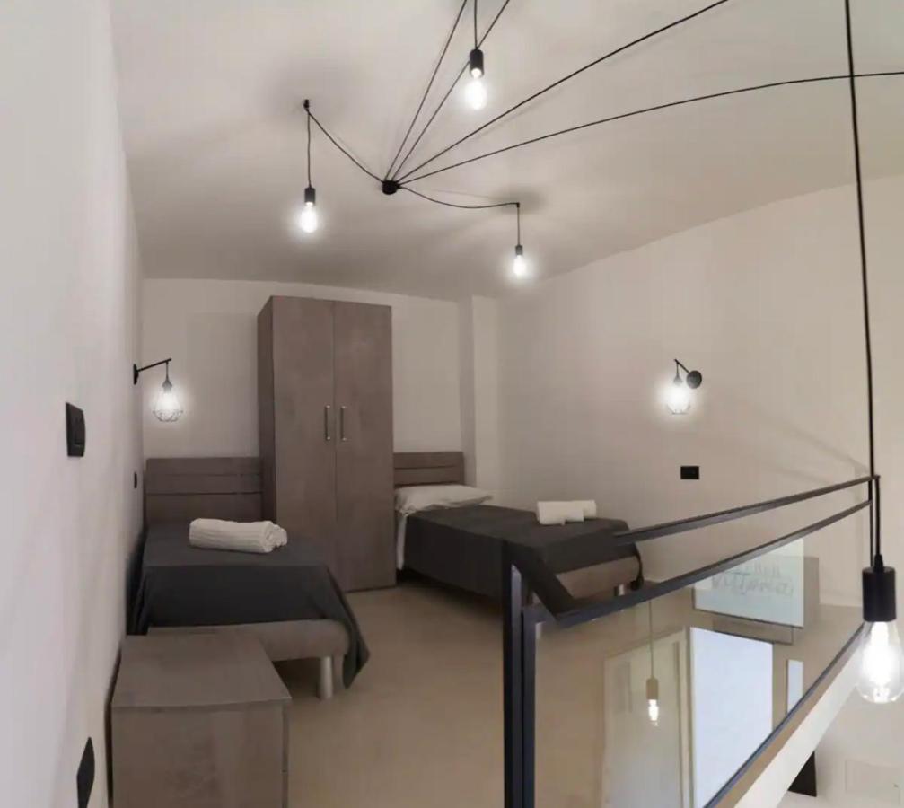 B&B Vittoria Napoli Bagian luar foto